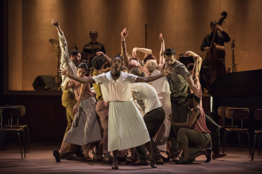 Rambert-Dancers.-©-Hugo-Glendinning-1500x1001